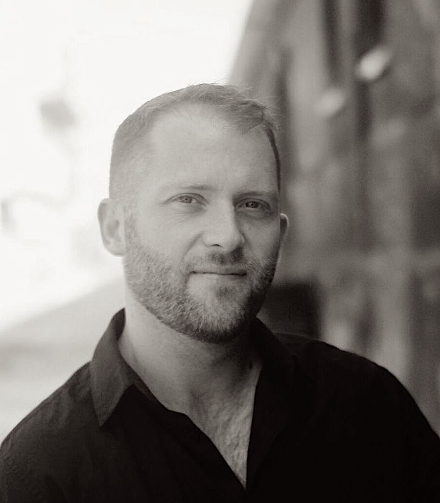 composer image